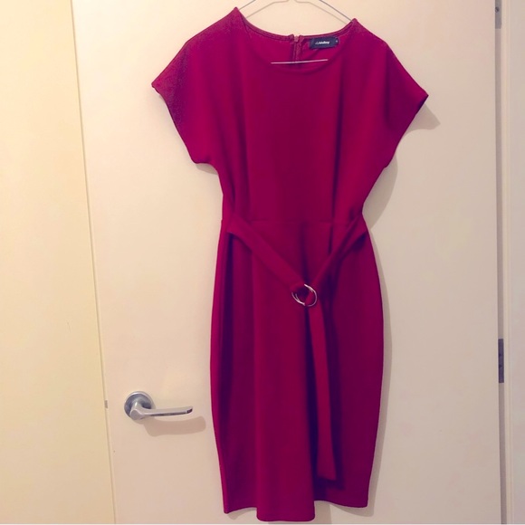 Valleygirl Dresses & Skirts - Red, fitted business dress with split in skirt. Size 12 Valley Girl